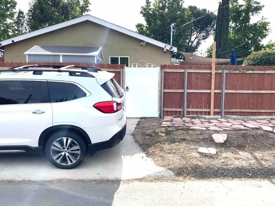 Hidden Gem La 2bd House With Dreamy Backyard Ferienhaus Los Angeles